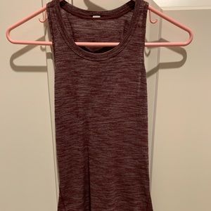 Lululemon tank